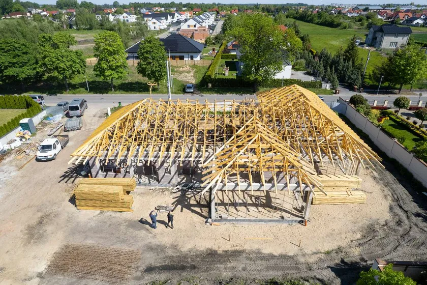 Produkcja więźby dachowej na maszynie CNC